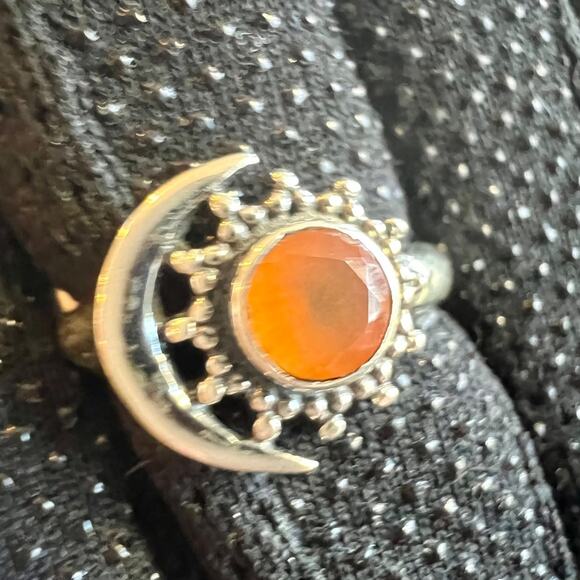 Silver Women's Carnelian Crescent Moon Ring - Size 6 - NWOT - Picture 2 of 6